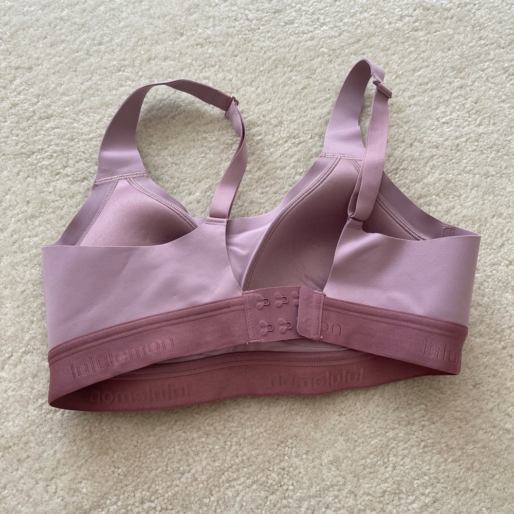 Lululemon Sports Bra - Picture 4 of 5
